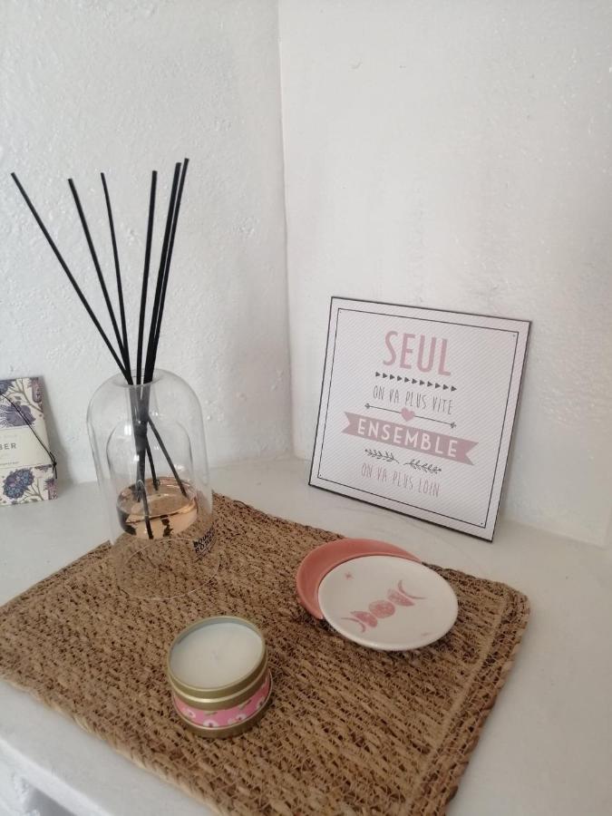 Kaiola Bed & Breakfast Saint-Georges-de-Didonne Bagian luar foto